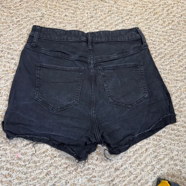 Hollister Curvy Ultra High-Rise Shorts 9 W29 Black Denim Frayed Hem Stretch - Image 2