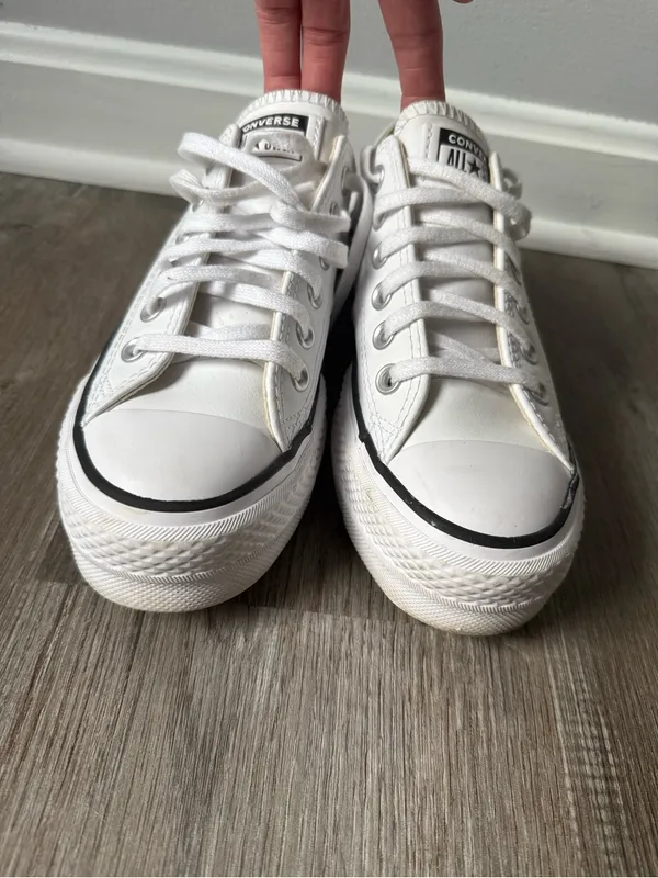 Converse Chuck Taylor All Star Lift Platform Leather Women Low Top Shoe White 6 - Image 2