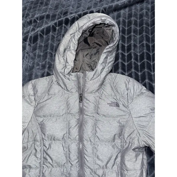 THE NORTH FACE Women's 550 Goose Down Hooded Zip Quilt Puffer Gray Coat Size S - Image 3