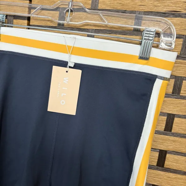 Willo Navy Biker Shorts‎ Size Medium Blue - Image 3