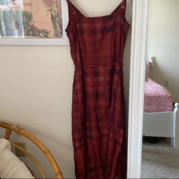 Bella Dahl V-Neck Tencel Plaid Slip Midi Dress in Burgundy Red | Size Small - Image 6