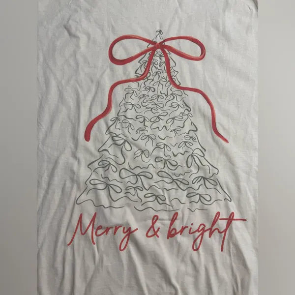 Comfort Colors Cream Tee with Festive Bow Tree Design - Image 4