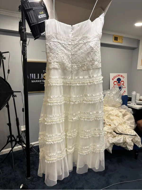 Ivory Tiered Lace Maxi Dress - Image 2