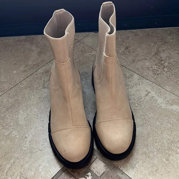 Combat boots size 8.5 - Image 3