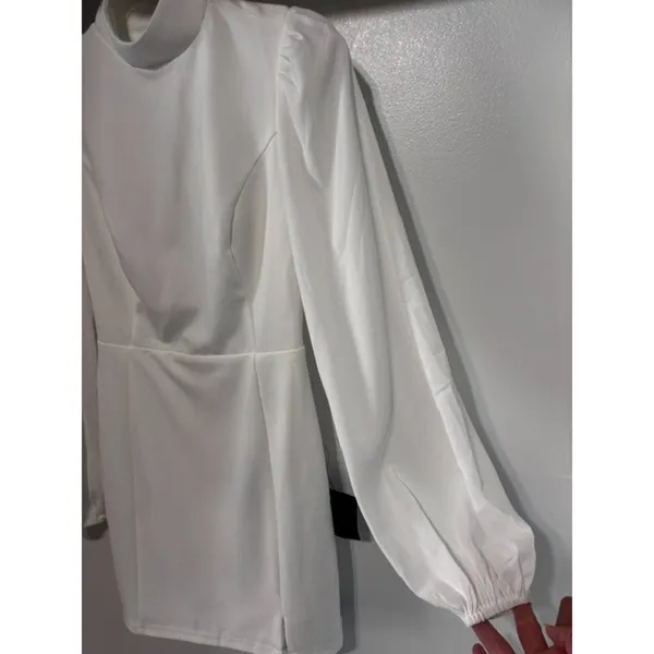 Lulus Exceptionally Flirty Dress S NWT White Backless Long Sleeve Mini Bridal - Image 5