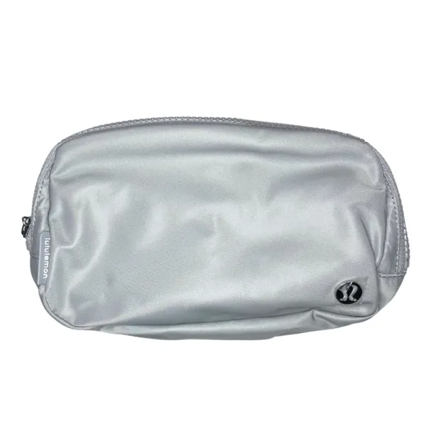 NWT Lululemon Belt Bag Silver Drop White Wordmark 1L - RARE | SOLD OUT - Image 3