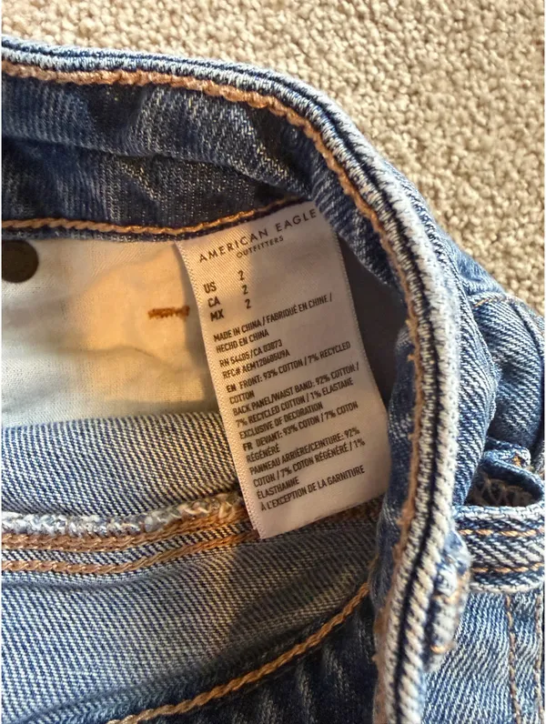 American Eagle Strigid Distressed Crossover Shorts - Image 6