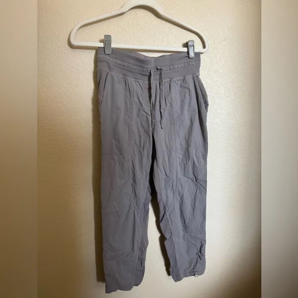 Lululemon‎ Dance Studio Crop Pants *25” in Titanium Grey - Image 5