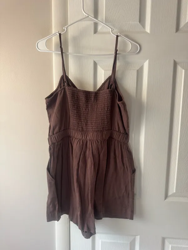 Aerie Romper plum purple button - Image 2