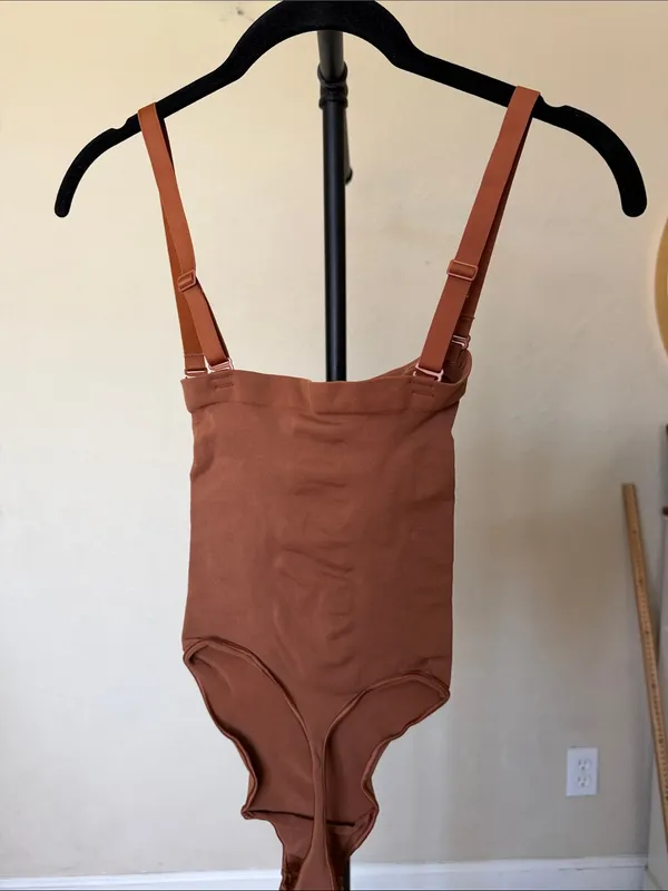 SKIMS SEAMLESS SCULPT STRAPLESS BODYSUIT IN BRONZE size S NWOT - Image 5