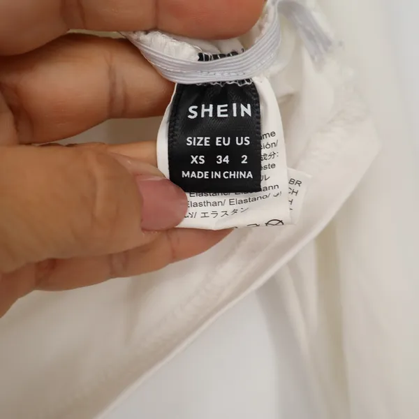 SHEIN Womens Off White V-Neck Ruched Long Sleeve Crop Top Size XS - Image 2