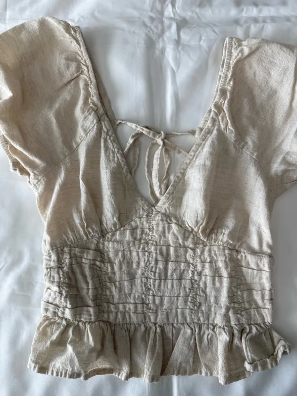 Cream Linen Blend Puff-Sleeve Cropped Peplum Top - Image 2