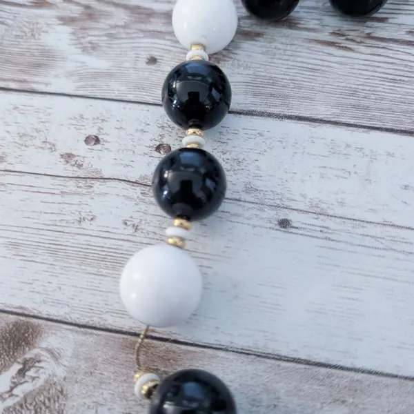 Vintage Monet Necklace Chunky Statement Black, White, Gold Tone - Image 6