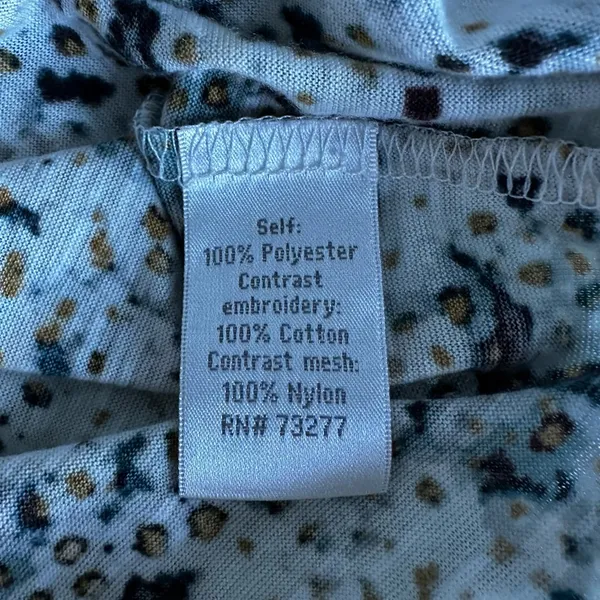 LC Lauren Conrad Top with Daisy White Lace Yoke. Mini Floral Print. Soft, Flowy. - Image 8