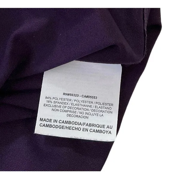 Nike Purple Athletic Top w/ Thumb Hole Women Size Small | 31-22 - Image 4