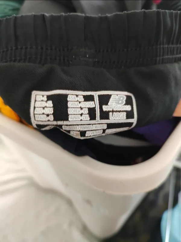 New Balance Breast Cancer Awareness Shorts - Image 11