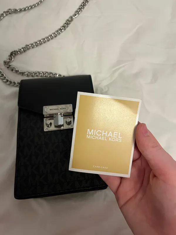 Michael Kors Crossbody  - Image 4