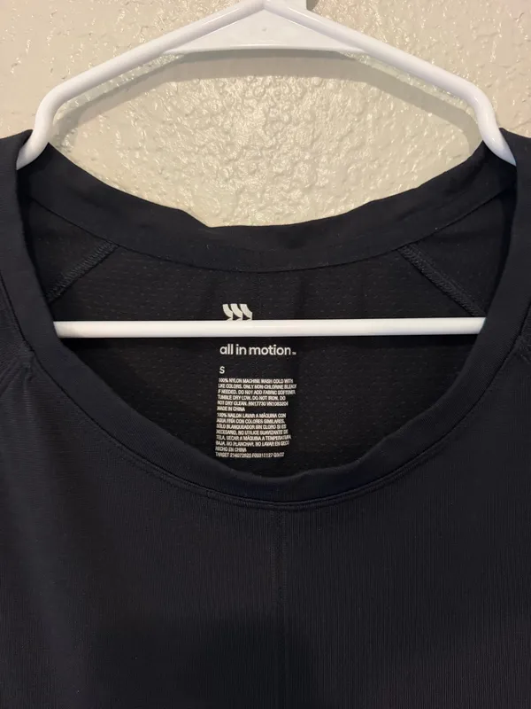 All in Motion Short Sleeve Athletic Crop Tee - Black Size S - Image 2