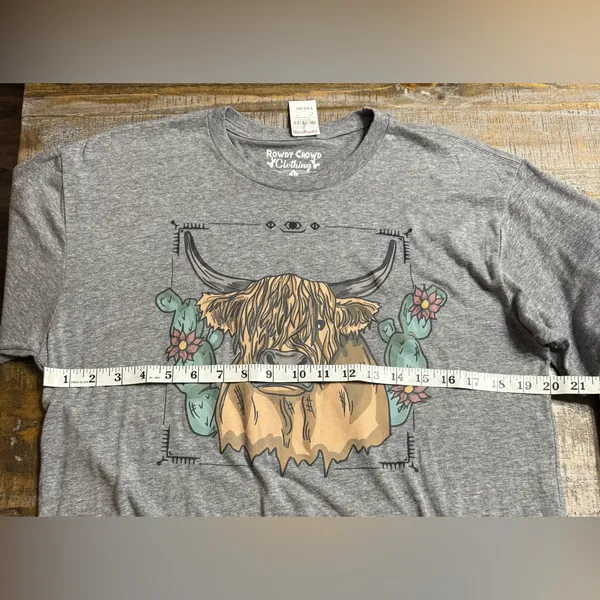 Rowdy Crowd Clothing Heather Gray cow Graphic Tee - Image 5