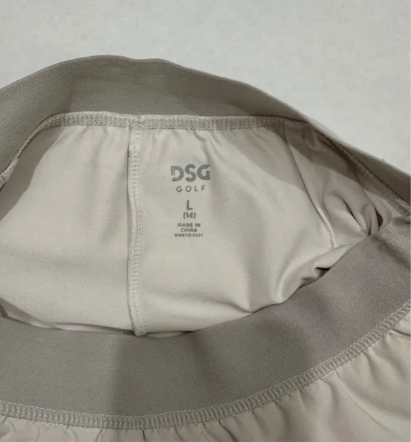 DSG White Tennis Skirt Size L - Image 4