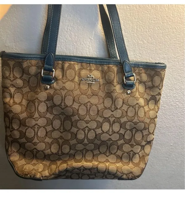 Coach shoulder bag - Image 3