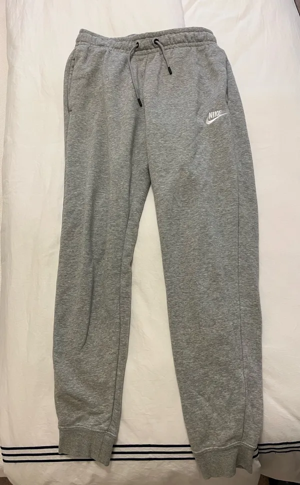 Nike Grey Sweatpants - Image 2