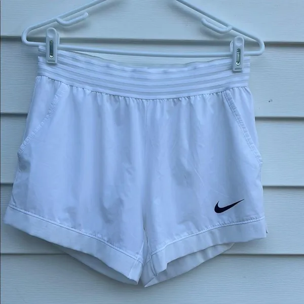 Nike White Athletic Shorts Moisture-Wicking Elastic Waistband - Image 2