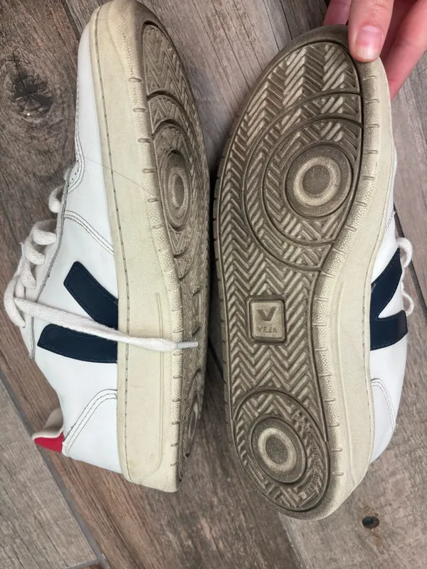Veja V-10 Leather White Nautico Pekin - Image 6