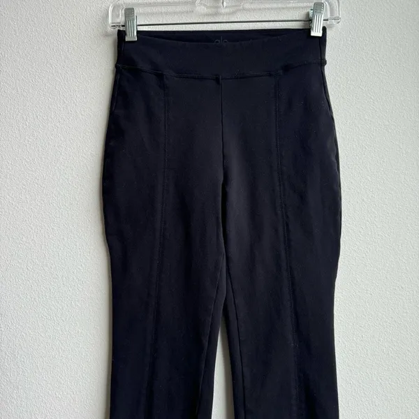 Alo Yoga High-Waist Flutter Flare Leggings Black Size Small - Image 3