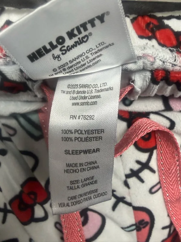 Hello Kitty by Sanrio Valentine's Day lounge pants an allover Hello Kitty - Image 5