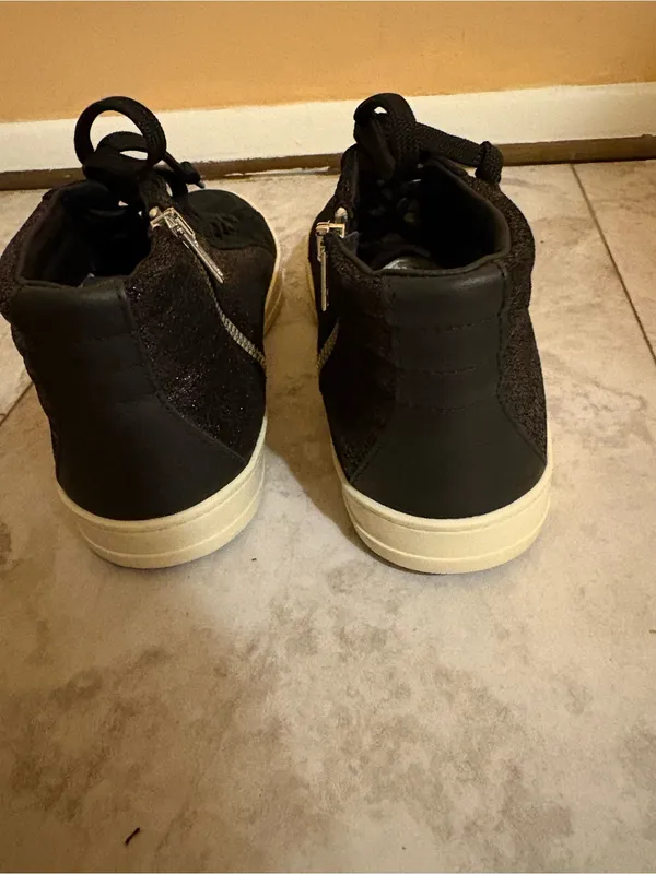 P448 Skate High Top Sneakers in Smog Black - Image 10