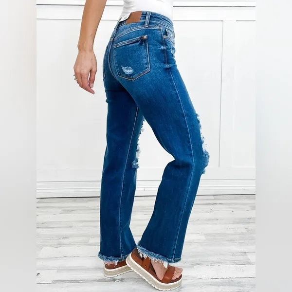 Judy Blue Mid-Rise Straight Leg Distressed Dad Jean, size 28 - Image 3