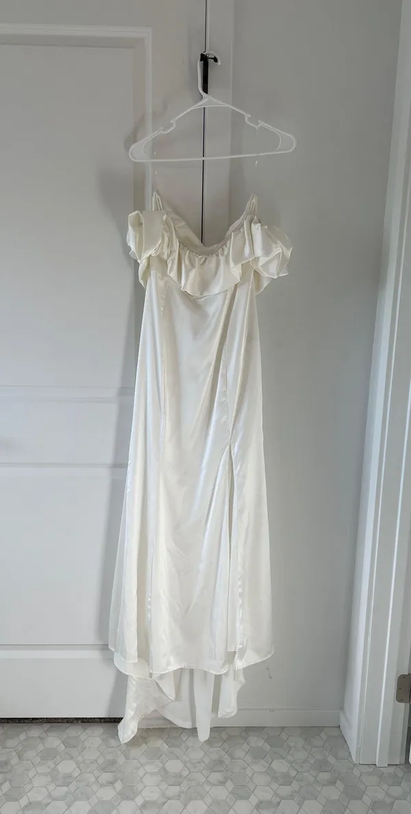 White Off-Shoulder Dress - Image 2