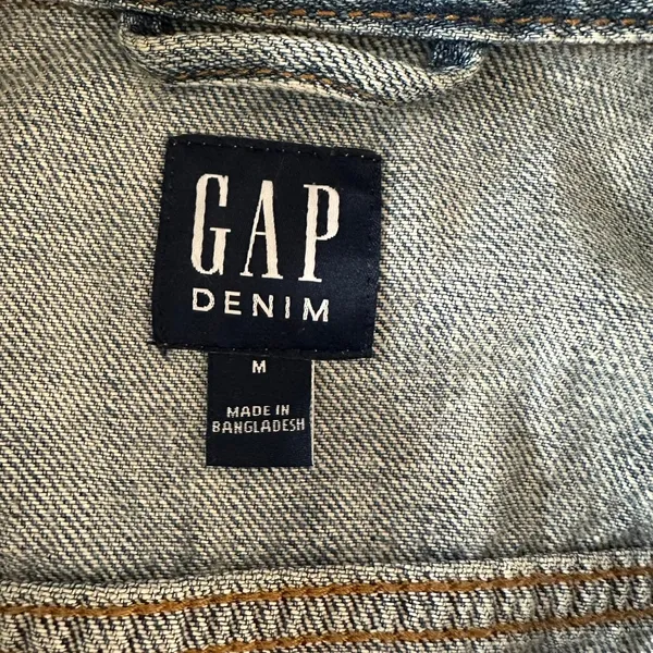Light-wash GAP denim jacket M Jean Women's classic blue - Image 4