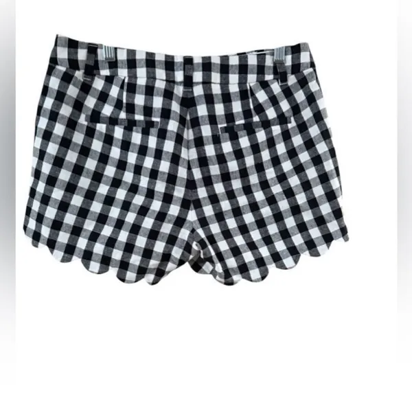 J. Crew Black-and-White Gingham linen Scallop-Hem Shorts - Image 2