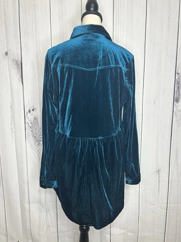 Umgee Teal Velvet Button Up Shirt Sz M Babydoll Western Yoke Long Sleeve - Image 7
