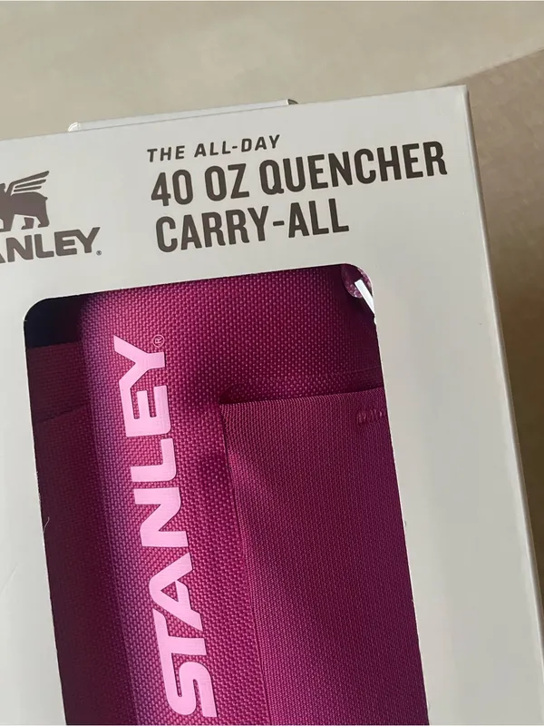 Stanley The All Day 40 OZ Quencher Carry-All Waterbottle Crossbody Bag - Image 6