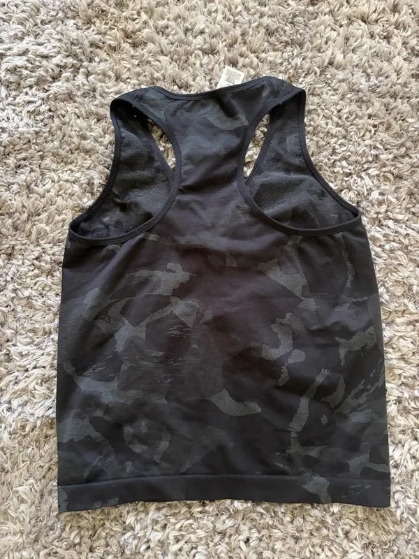 Gymshark Women’s Black Camo Seamless Racerback Tank Top - Image 2