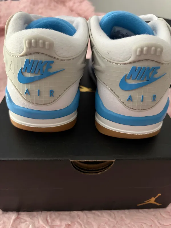 Nike Jordan 4 Rm - Image 4