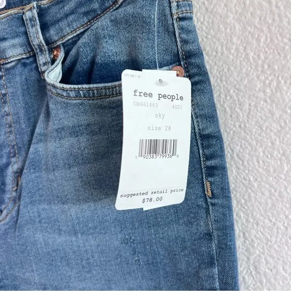 NWT Free People Womens Great Heights Skinny Jeans Frayed Hem‎ Blue - Image 4