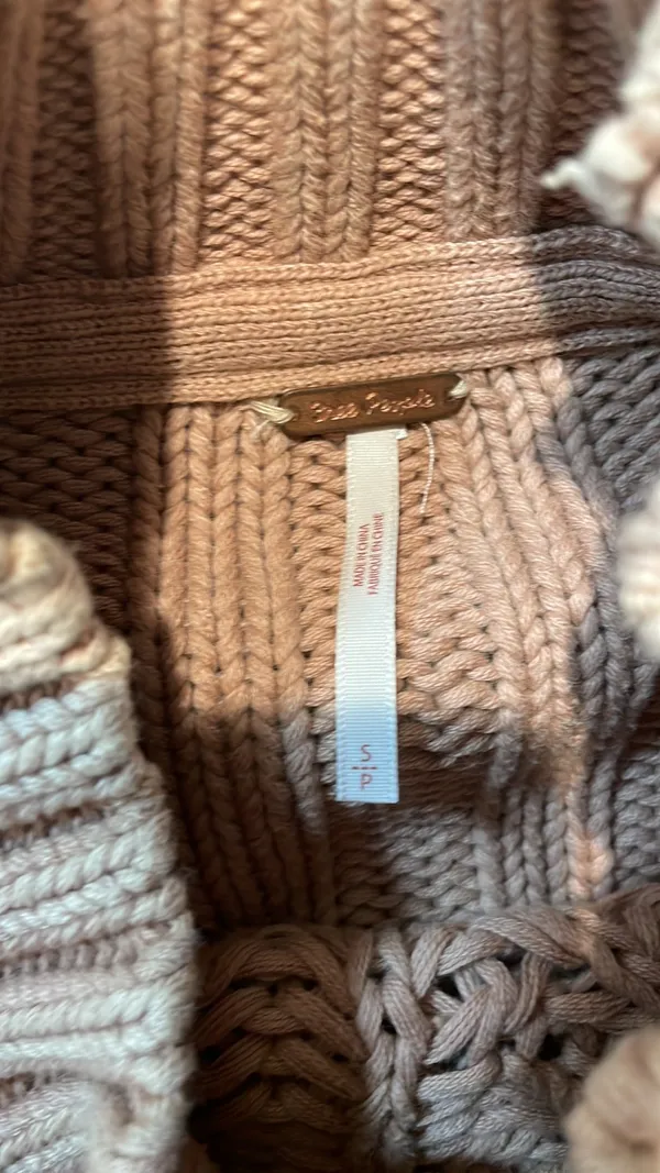 Free People Sweater - Image 6