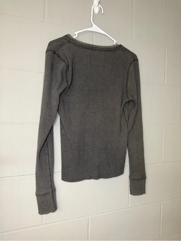 Aerie Fireside Long Sleeve Henley T-Shirt in Dark Grey Women’s Size Medium Tee - Image 7