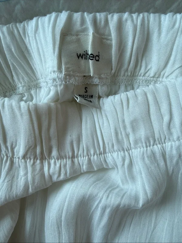 Aritzia Wilfred White Maxi Skirt Size Small - Image 2