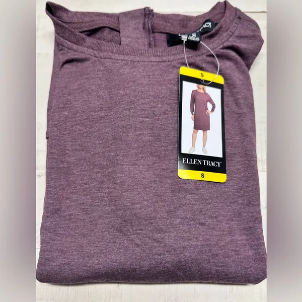Ellen tracy sweater dress size Small color wine - Image 2