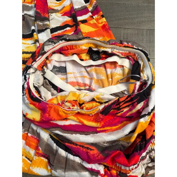 Attention Women's vibrant strapless abstract pattern‎ maxi dress size Medium - Image 8