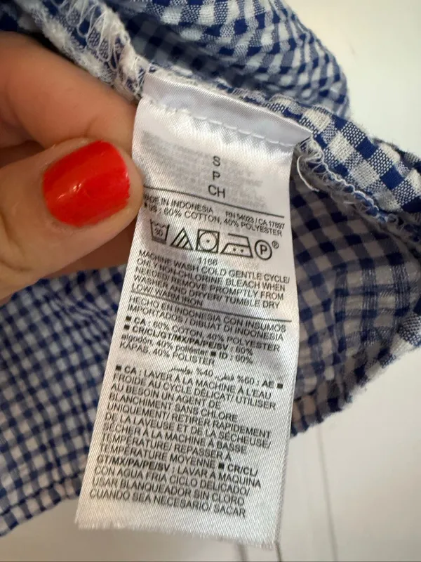 Old Navy blue gingham cotton tiered swing blouse small - Image 4
