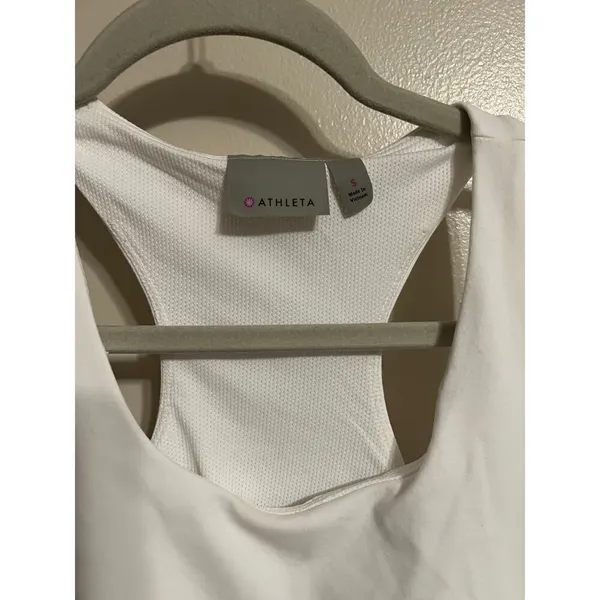 Athleta Daydreamer Racerback White Fitted Workout Tank Top Sz. S - Image 3