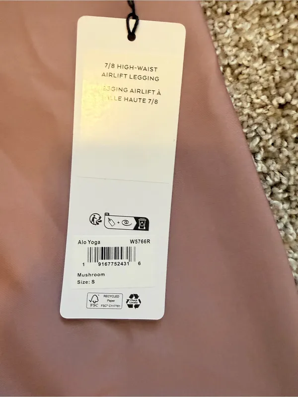 NWT Alo 7/8 High-Waist Airlift Legging size small in mushroom SOLD OUT COLOR - Image 9