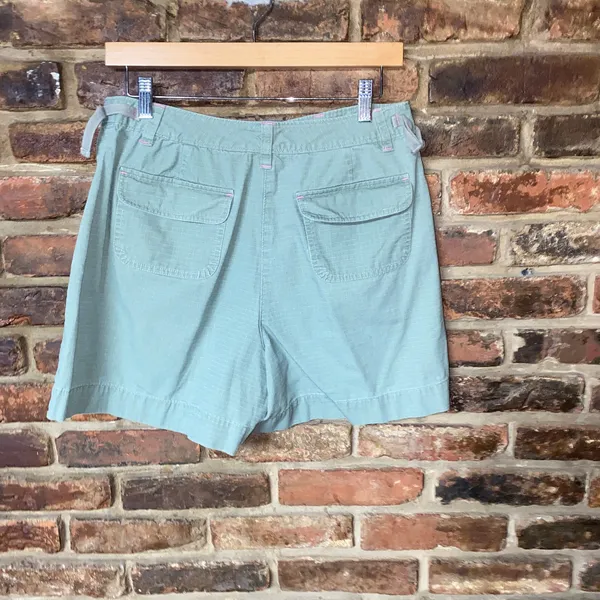 Kim Rogers Olive Green Flat Front Chino Hiking Shorts Women's Size 12 - Image 3