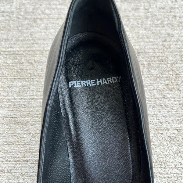 Pierre Hardy Black Rounded Toe Heels size 9 Classic Essential - Image 3